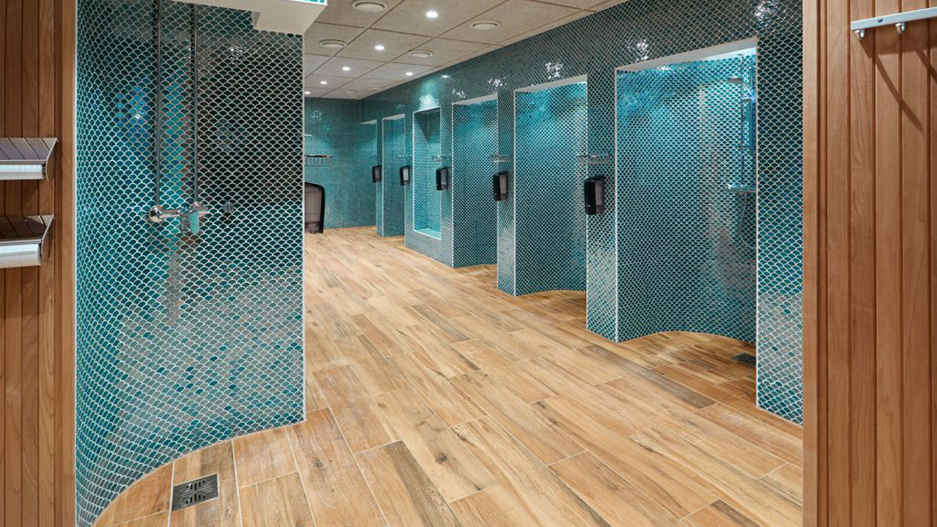 Residential & Commercial Bathrooms